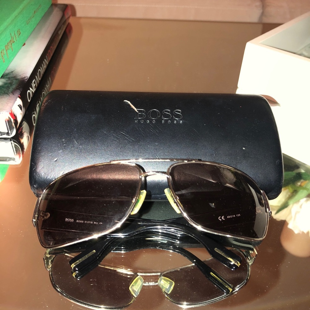 Authentic BOSS HUGO BOSS men’s sunglasses
